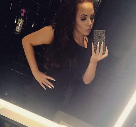 dark nipples onlyfans beautiful xxx photo