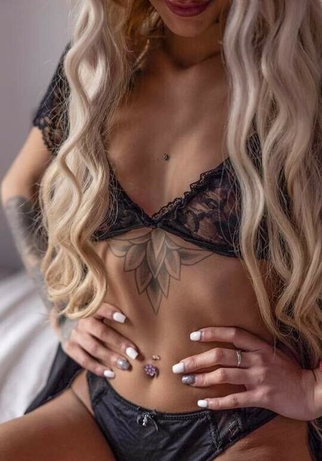 goodgirlbabyy model nude gallery