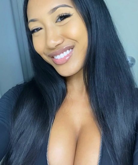 milf handjob onlyfans free naked photos