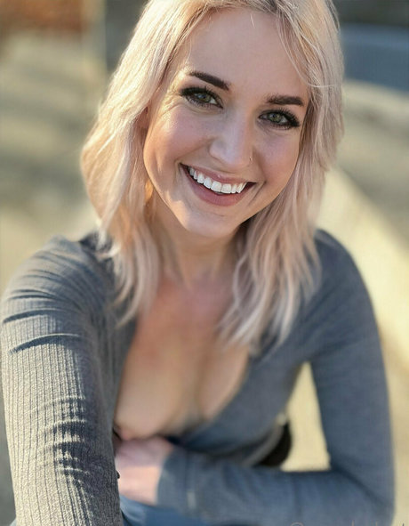 Wanderlust887 pornstar pretty pic