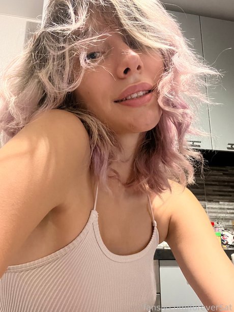 foreverSat nudes actress image