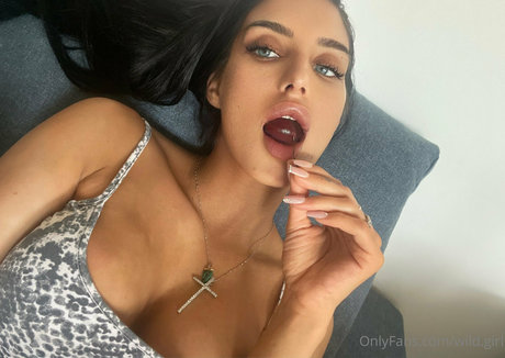wild girl hot pornstar pic