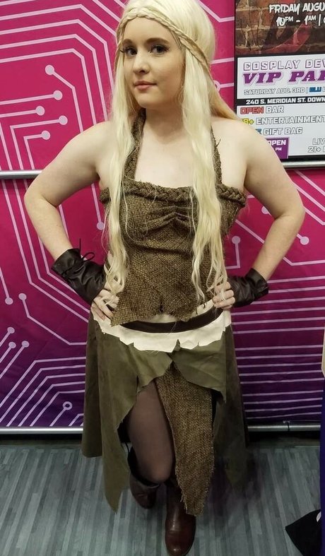 FoxyCosplay pornstar sex photos