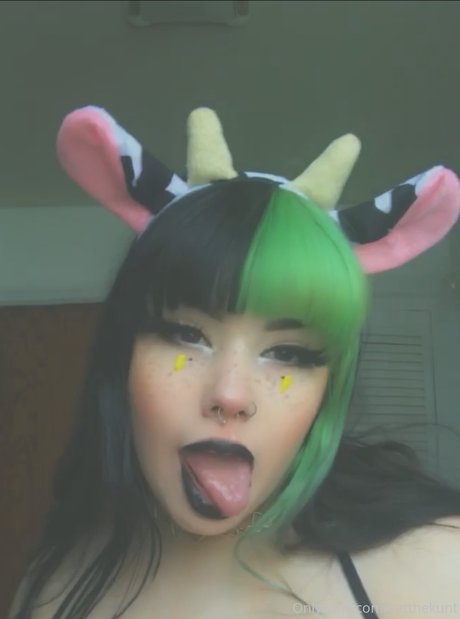 blonde muscle onlyfans hot nude image