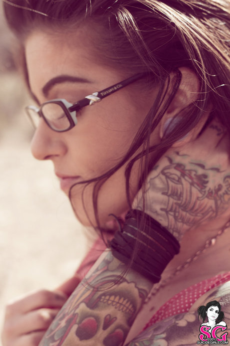 Olivia Black pornstar hot images