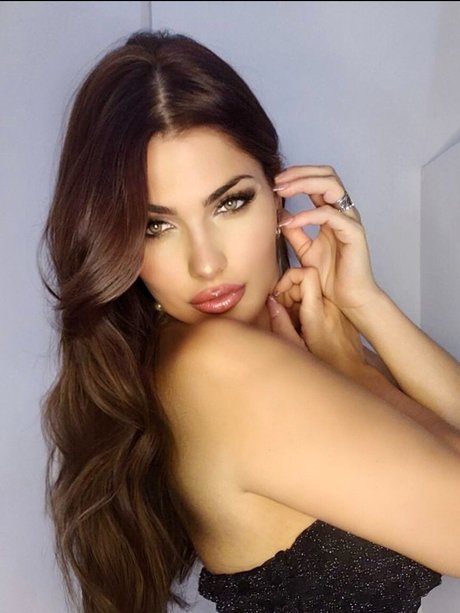 Sammy Moller sex model photos