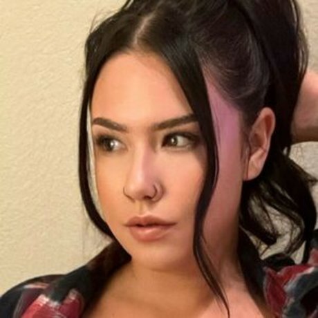 Killer Kitten exclusive actress image