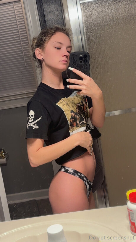 natural ass onlyfans pornographic image