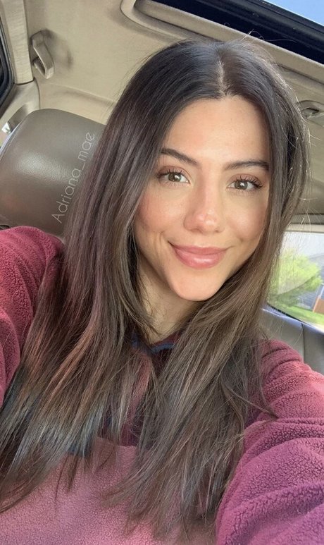 Adriana Mae perfect pornstar pic