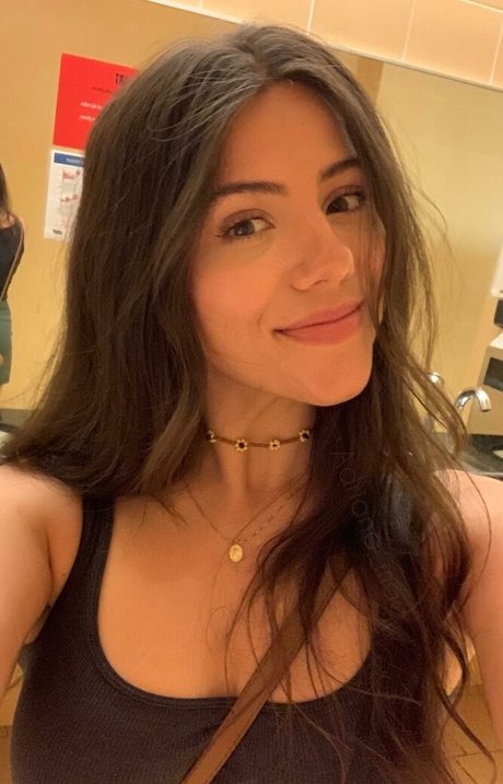 Adriana Mae star high quality pictures