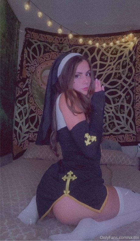 Skittii nude star photo