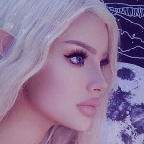 Lostfoxling nudes model gallery