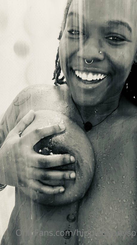 HippieEbony model pretty pictures