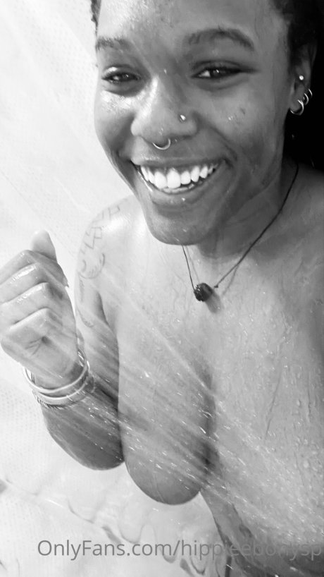 HippieEbony nudes actress picture