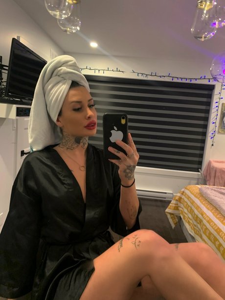 Elodie Baillargeon Roy star sexy photo