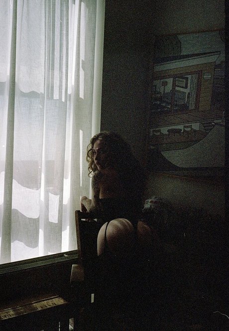 empressscarlett free actress galleries