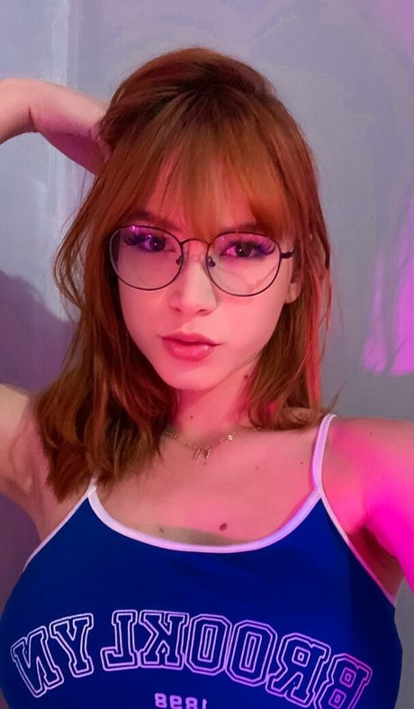 Veevtr adult actress photos