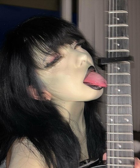 misotrill beautiful pornstar img