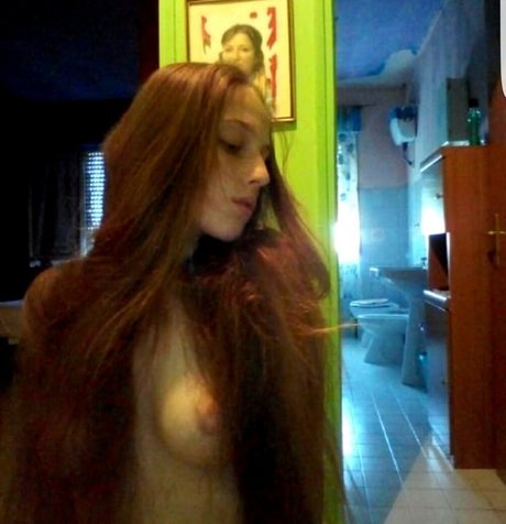 Gresia Lella hot pornstar img