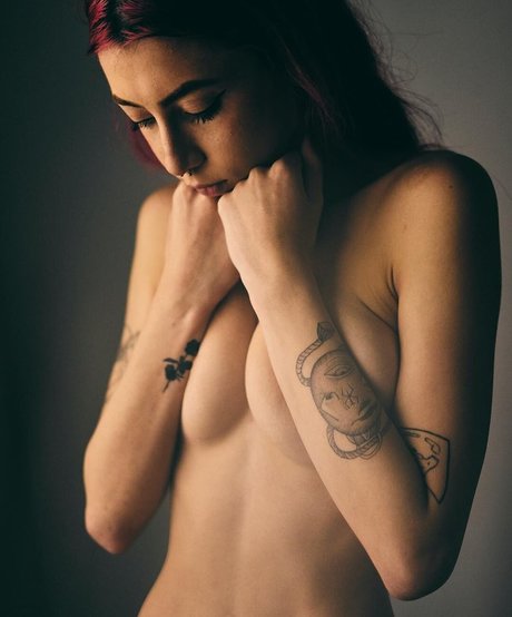 Trizpac star porn images