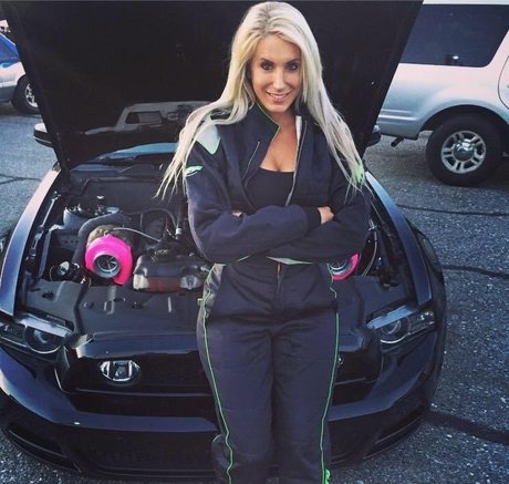 thick latina milf onlyfans hot porn photo