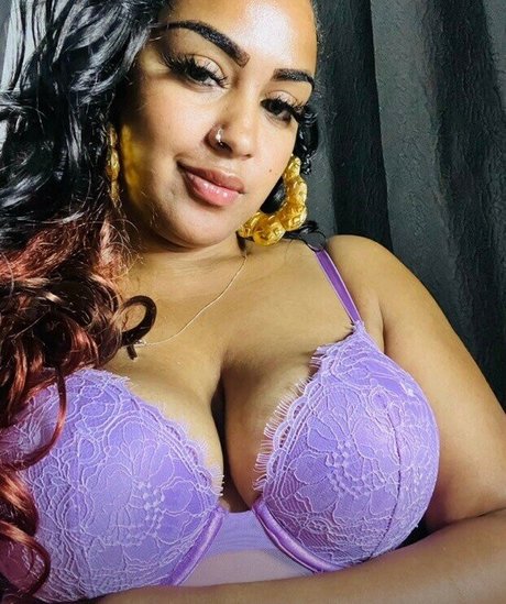 Stargirlsarah19x erotic model photos