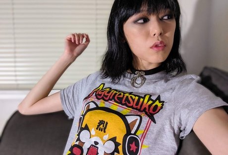 Colourmoichic hd actress pics