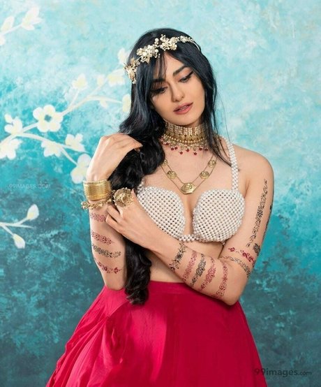 Adah Sharma actress pic