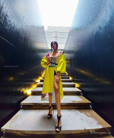 Adah Sharma star top gallery