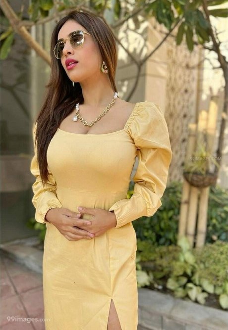 Neha Malik star high quality archive