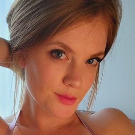 RedKCCO model nudes archive