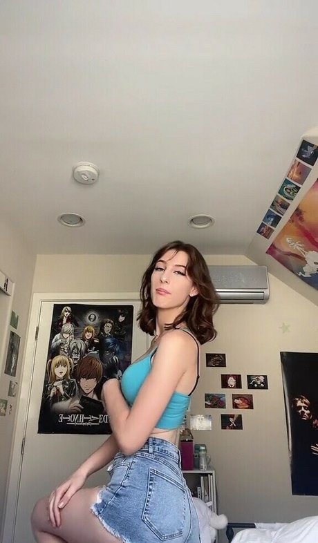 Sushicami beautiful pornstar pic