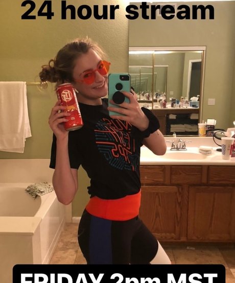 Suop exclusive pornstar picture