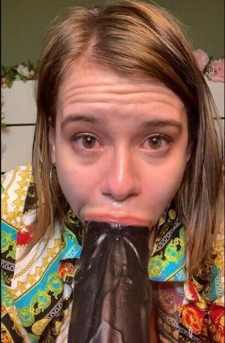 Roanoak erotic star pictures