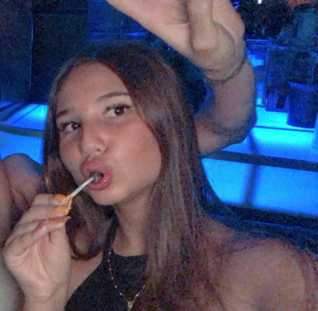 Viqui Diaz nude pornstar gallery