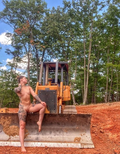 Tierneyalise71 pretty model galleries