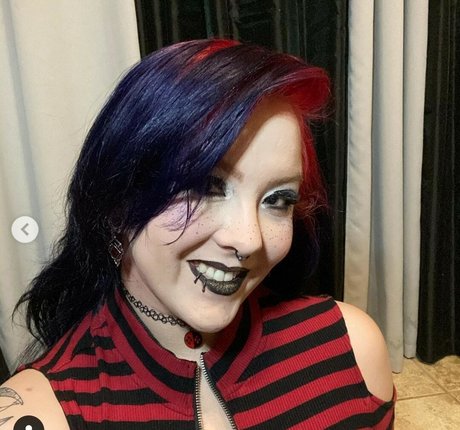 famous female onlyfans free sex archive