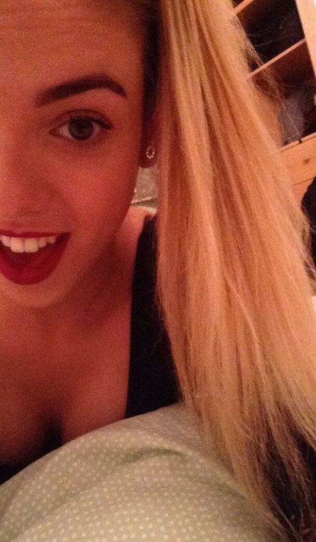 Katherine Bray erotic star pictures