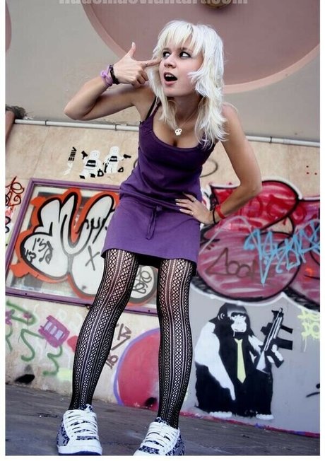 Joejo SG star sex pictures