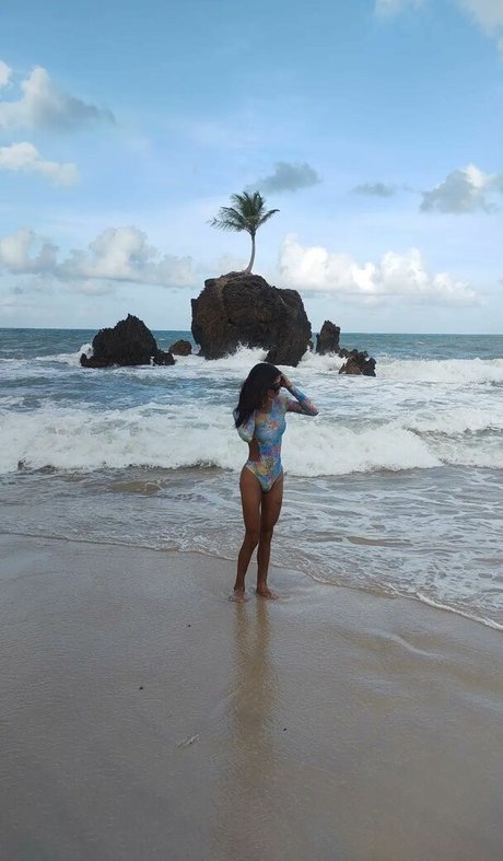 Daniela Santos pornstar naked pic