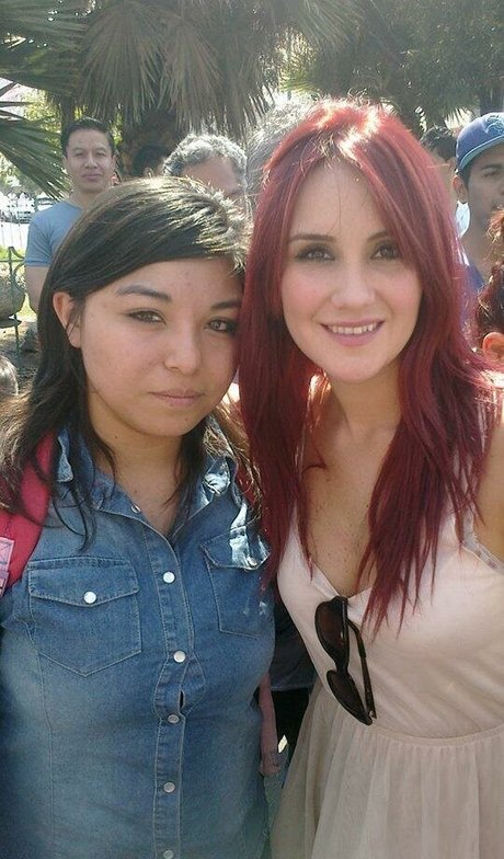 Dulce Maria star top picture