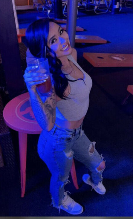 Dior Luna nude model pics