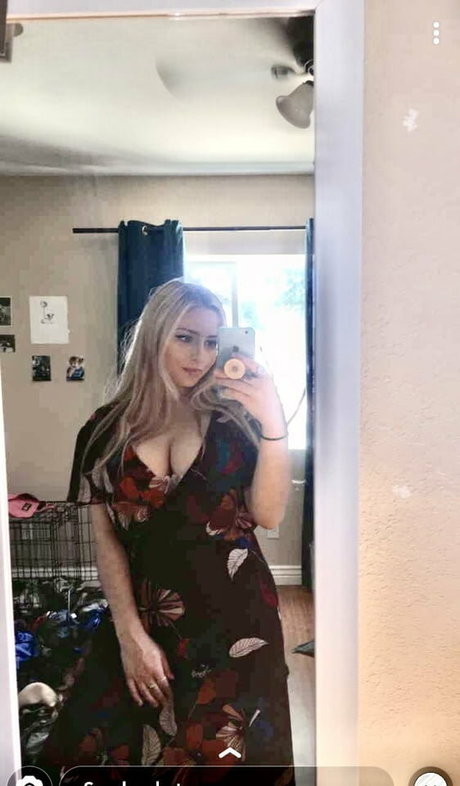 Paige 4Chan perfect star galleries