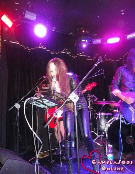 Camila Sodi star adult pictures