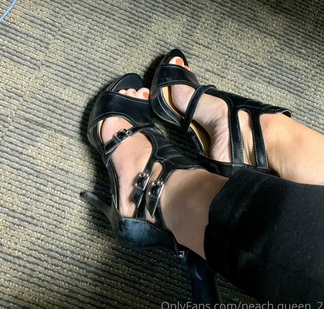 Peach Queen 2 star sex images