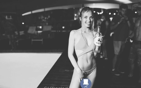 hippie onlyfans perfect image