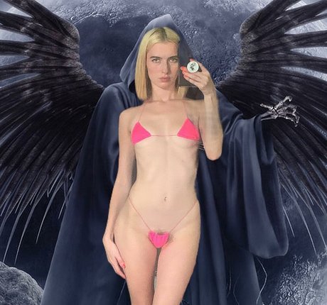 if u seek amy tonight sexy model picture