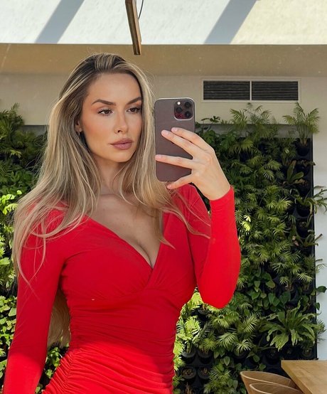 Sabina Kontor nice pornstar img