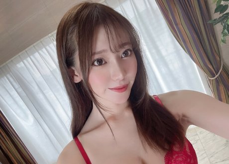 Kaede Fuua high quality actress photo