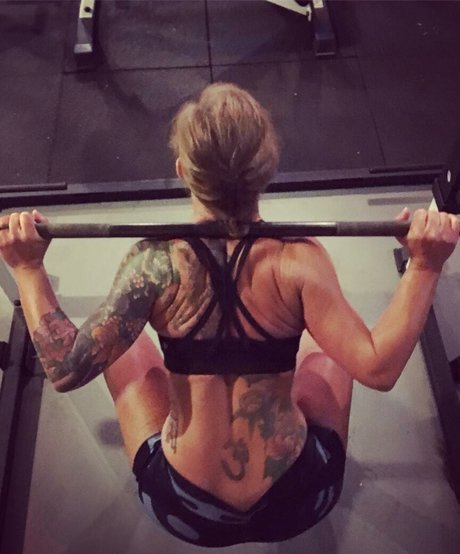 VixenActual model hot img